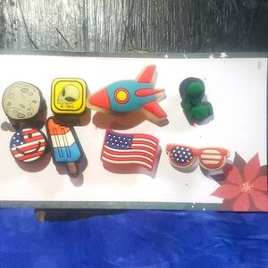 Croc Jibblets lot of 8